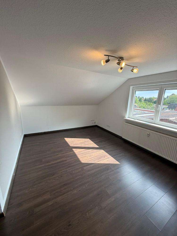 Thumbnail-Wohnung zum Mieten in Loxstedt 385,00 € 48.75 m²