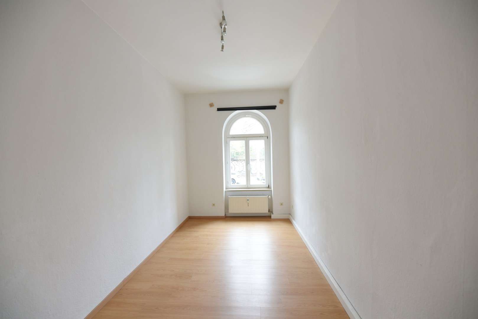 Thumbnail-Wohnung zum Mieten in Dresden 410,00 € 37 m²