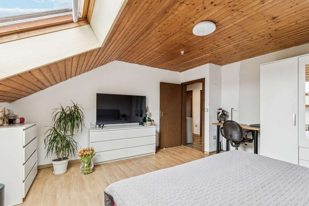 Thumbnail-Haus zum Kaufen in Stutensee 594.000,00 € 249.42 m²