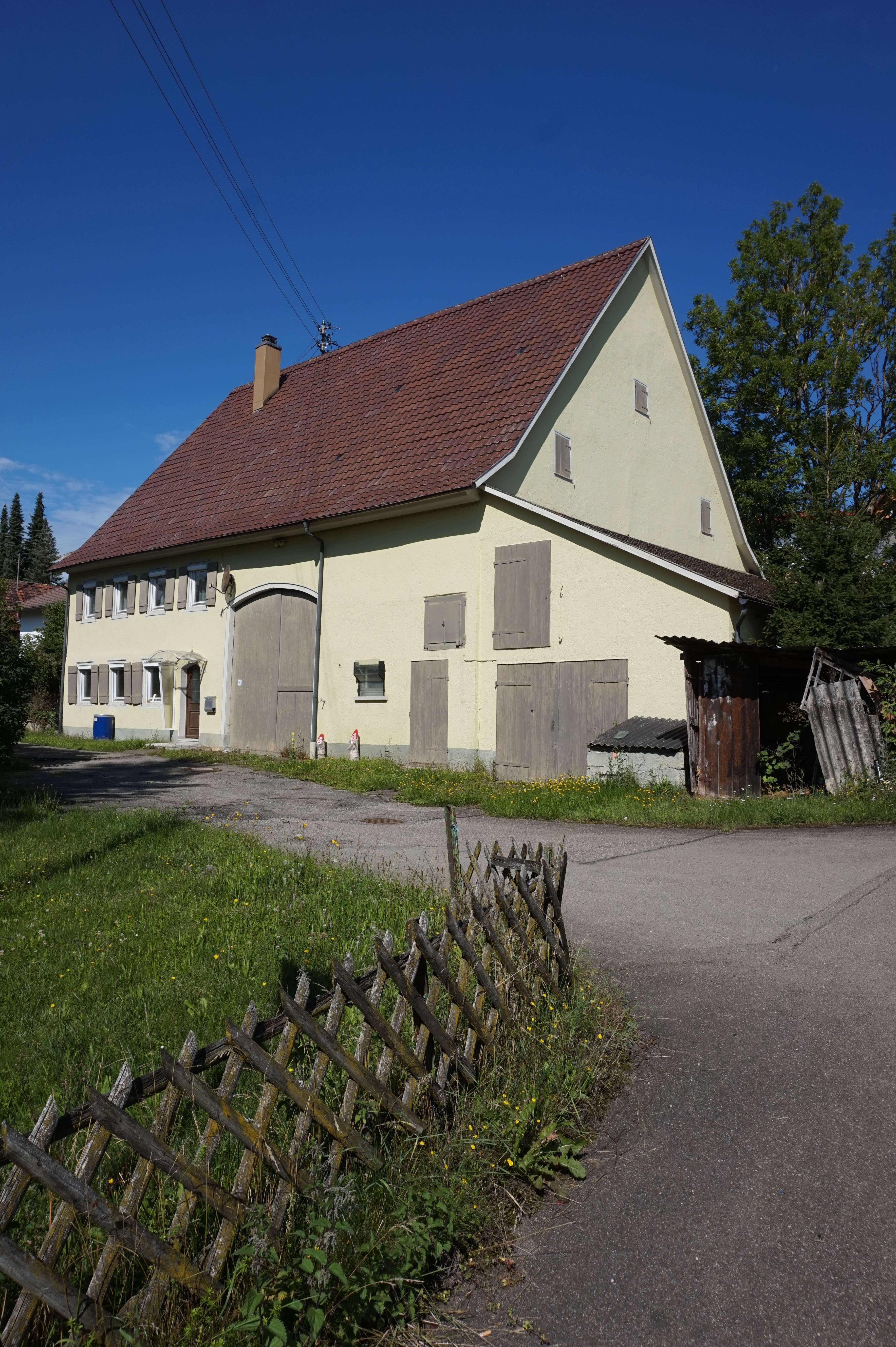 Thumbnail-Haus zum Kaufen in Aldingen 395.000,00 € 100 m²