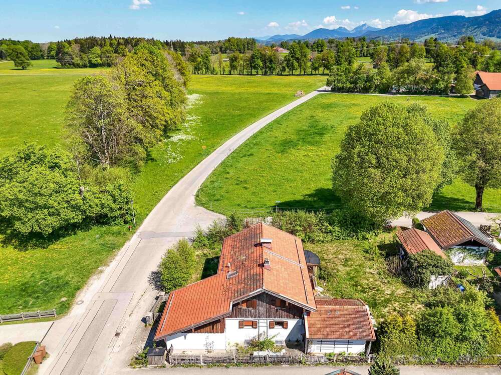 Thumbnail-Grundstück zu verkaufen in Waakirchen 1.190.000,00 € 830 m²