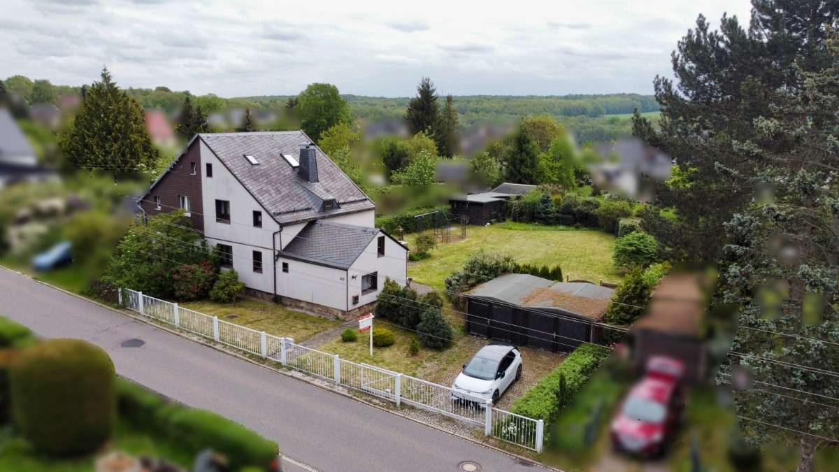 Thumbnail-Haus zum Kaufen in Chemnitz 149.900,00 € 100 m²