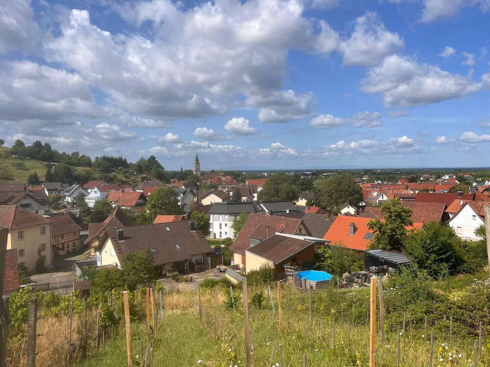 Thumbnail-Grundstück zu verkaufen in Bühl 198.000,00 € 1023 m²