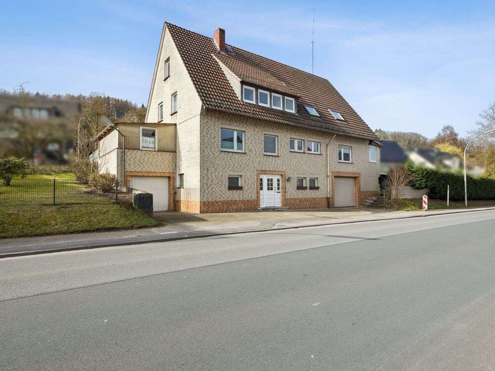 Thumbnail-Haus zum Kaufen in Meschede 220.000,00 € 232.67 m²