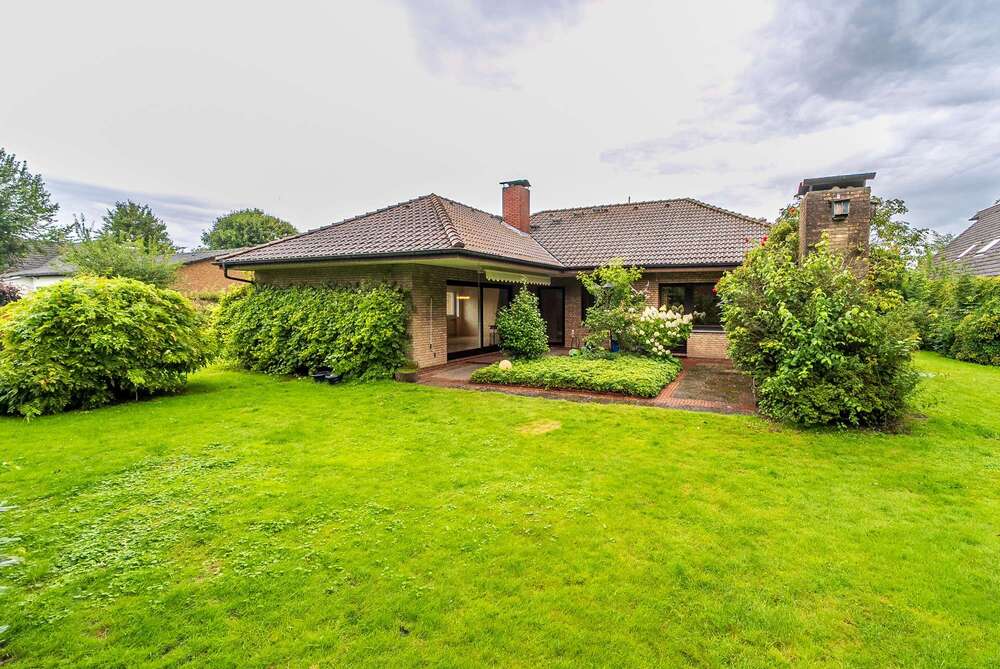 Thumbnail-Haus zum Kaufen in Oldenburg 551.000,00 € 121.57 m²