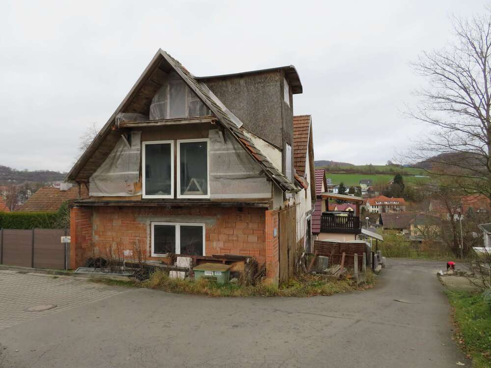 Thumbnail-Haus zum Kaufen in Schmalkalden OT Näherstille 11.000,00 € 195 m²