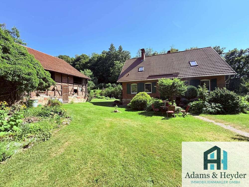 Thumbnail-Haus zum Kaufen in Sontra 299.000,00 € 157 m²