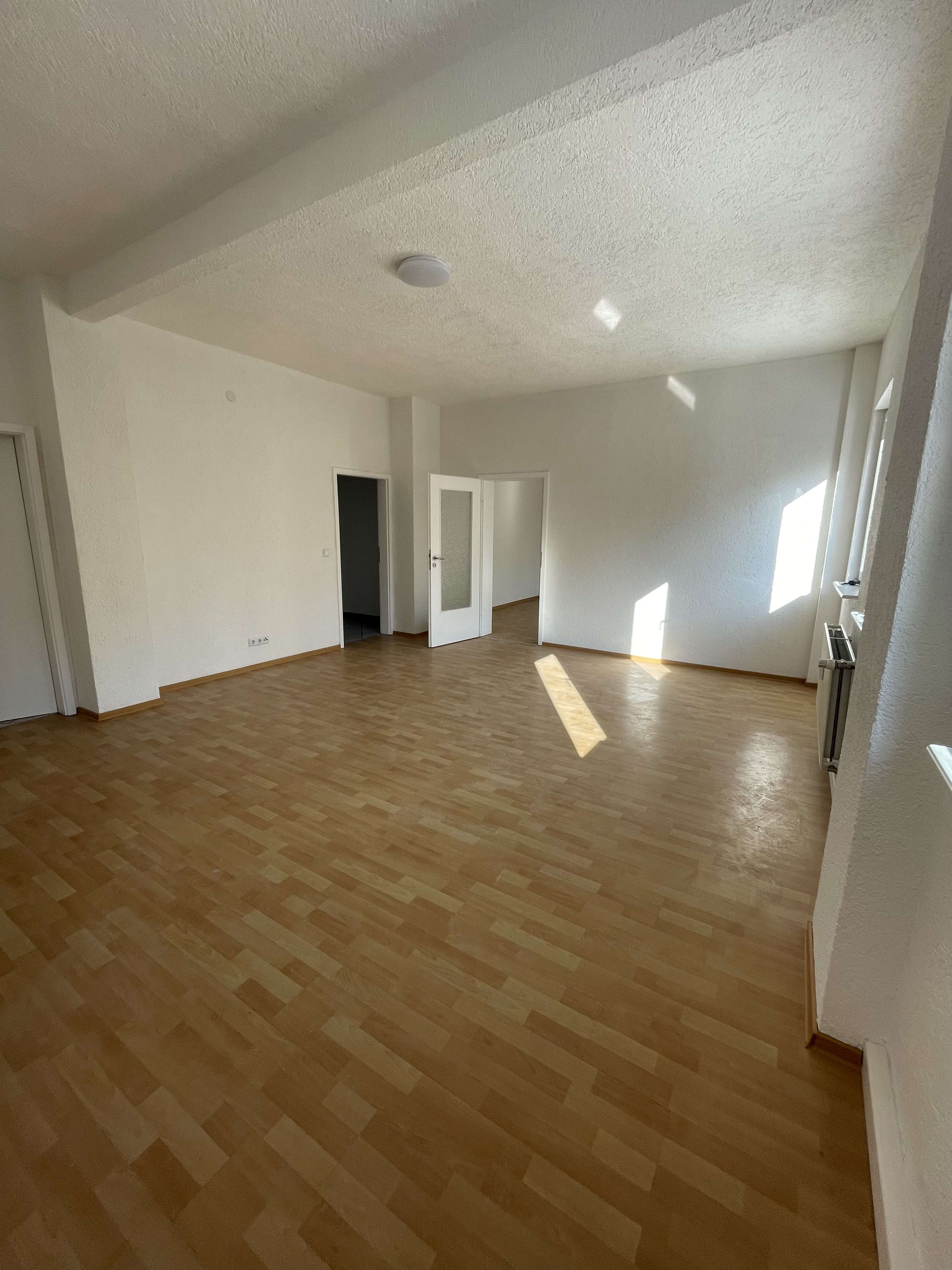 Thumbnail-Büro in Wörth am Rhein 400,00 € 180 m²