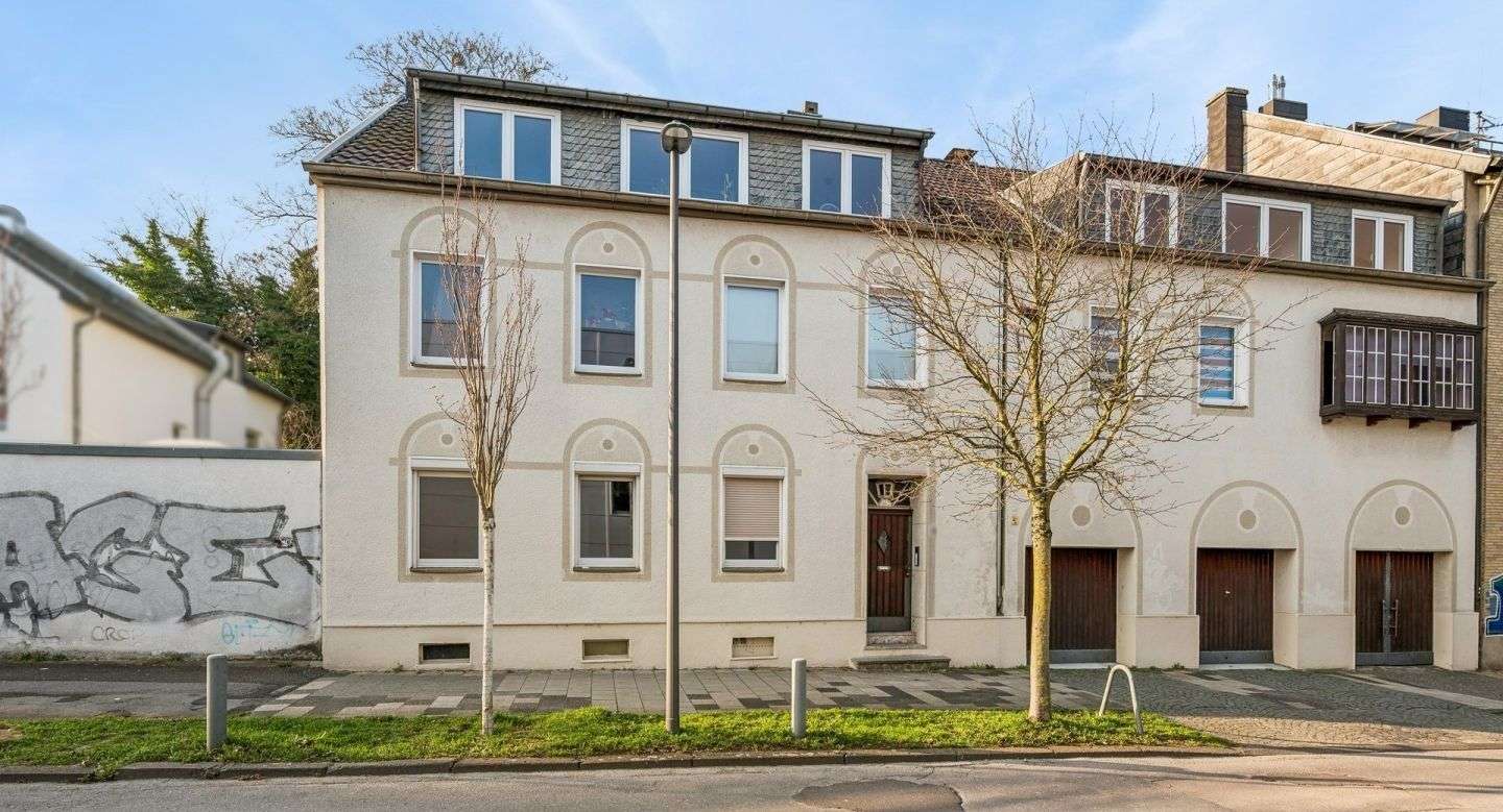 Thumbnail-Haus zum Kaufen in Aachen 985.000,00 € 362.88 m²