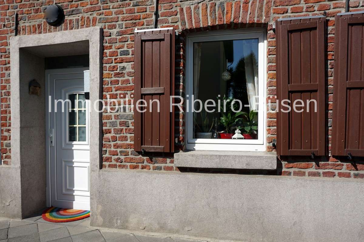 Thumbnail-Haus zum Kaufen in Mönchengladbach 310.000,00 € 168 m²