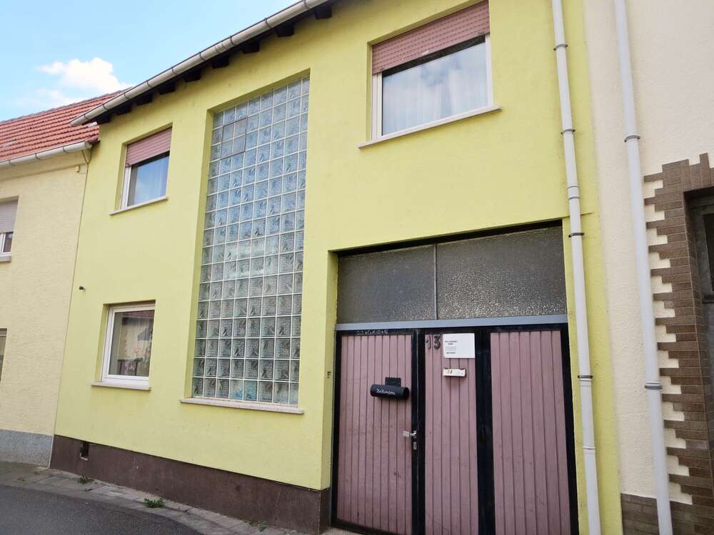 Thumbnail-Haus zum Kaufen in Bockenheim 298.000,00 € 198 m²