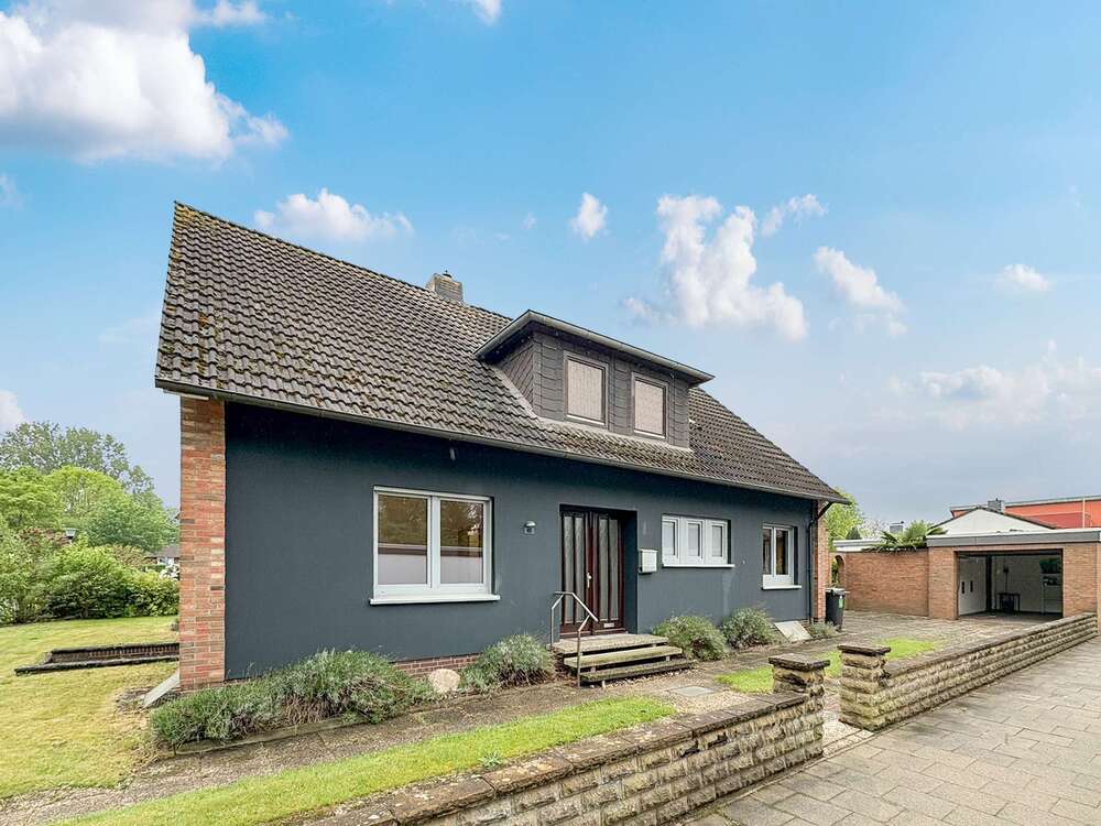 Thumbnail-Haus zum Kaufen in Nienburg 420.000,00 € 222 m²