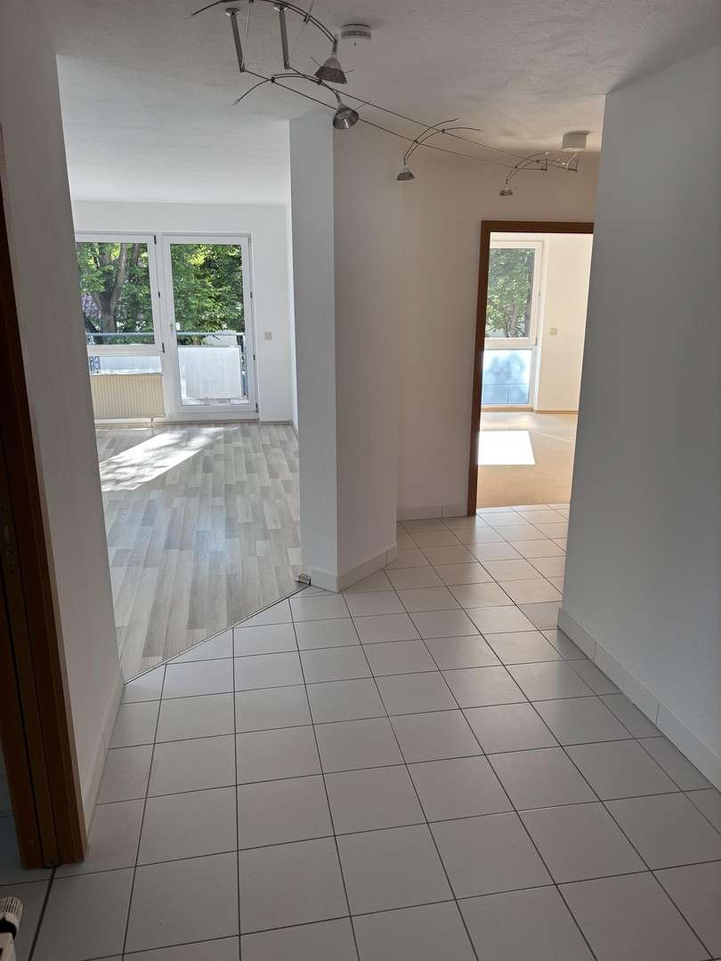 Thumbnail-Wohnung zum Kaufen in Weinstadt 309.000,00 € 76 m²