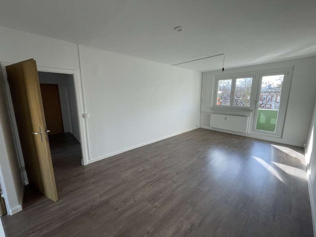 Thumbnail-Wohnung zum Mieten in Aschersleben 294,00 € 50.67 m²