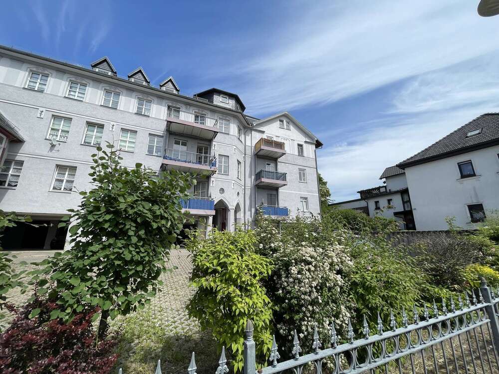 Thumbnail-Wohnung zum Mieten in Sonneberg 330,00 € 52 m²