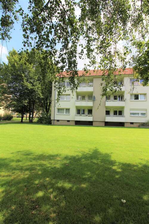 Thumbnail-Wohnung zum Kaufen in Vinnhorst 229.000,00 € 71.2 m²