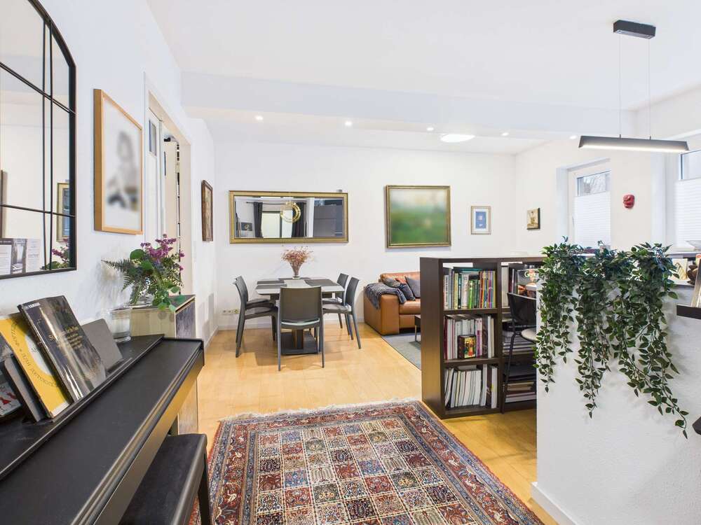 Thumbnail-Wohnung zum Kaufen in Köln 259.900,00 € 47.81 m²