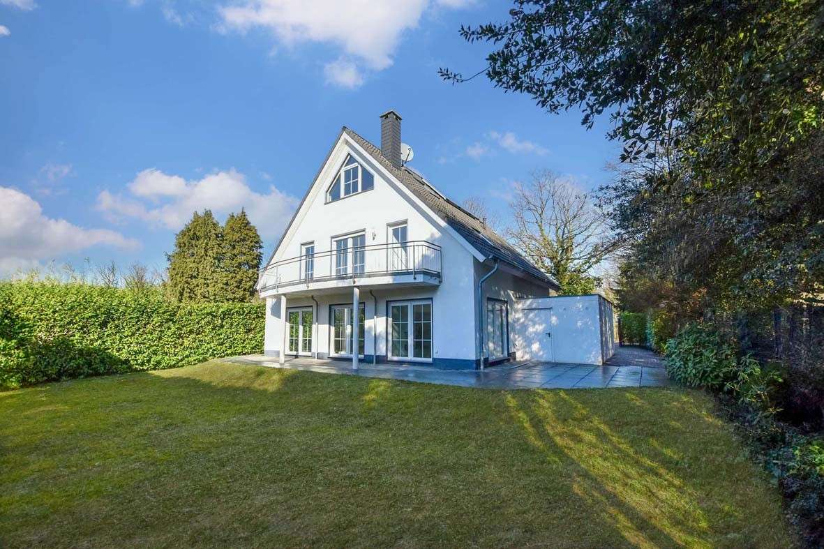 Thumbnail-Haus zum Kaufen in Ratingen 1.250.000,00 € 202 m²