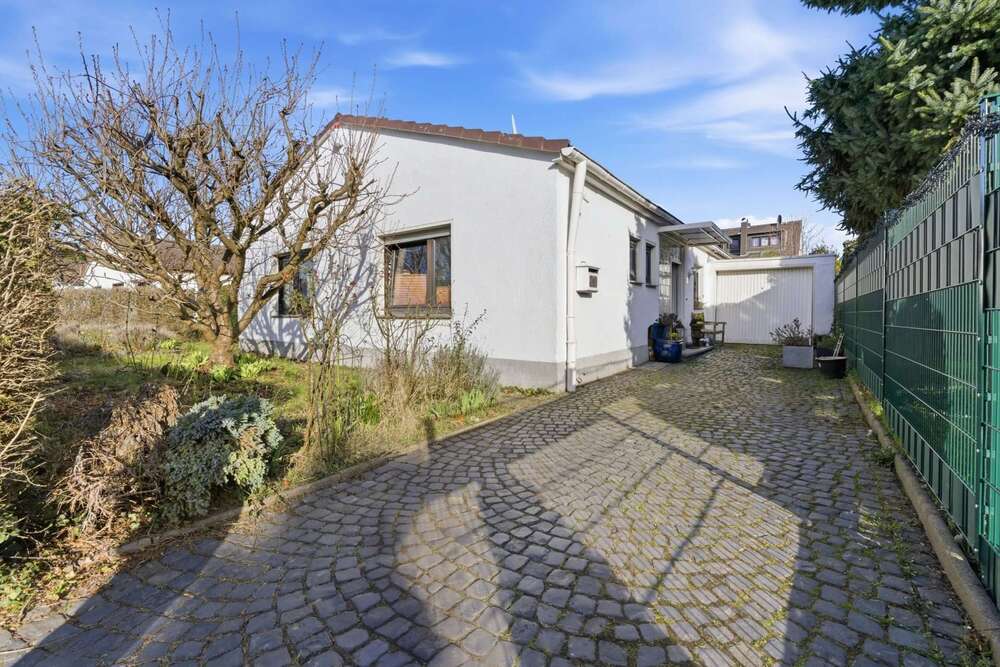 Thumbnail-Haus zum Kaufen in Köln-Meschenich 279.000,00 € 86 m²