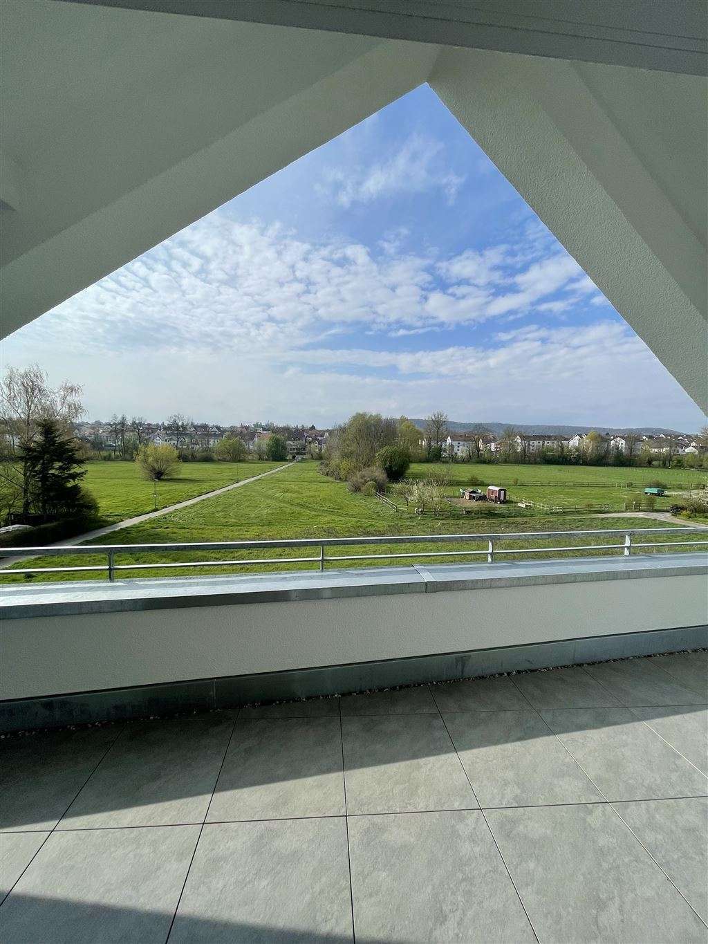 Thumbnail-Wohnung zum Mieten in Leingarten 1.650,00 € 126 m²