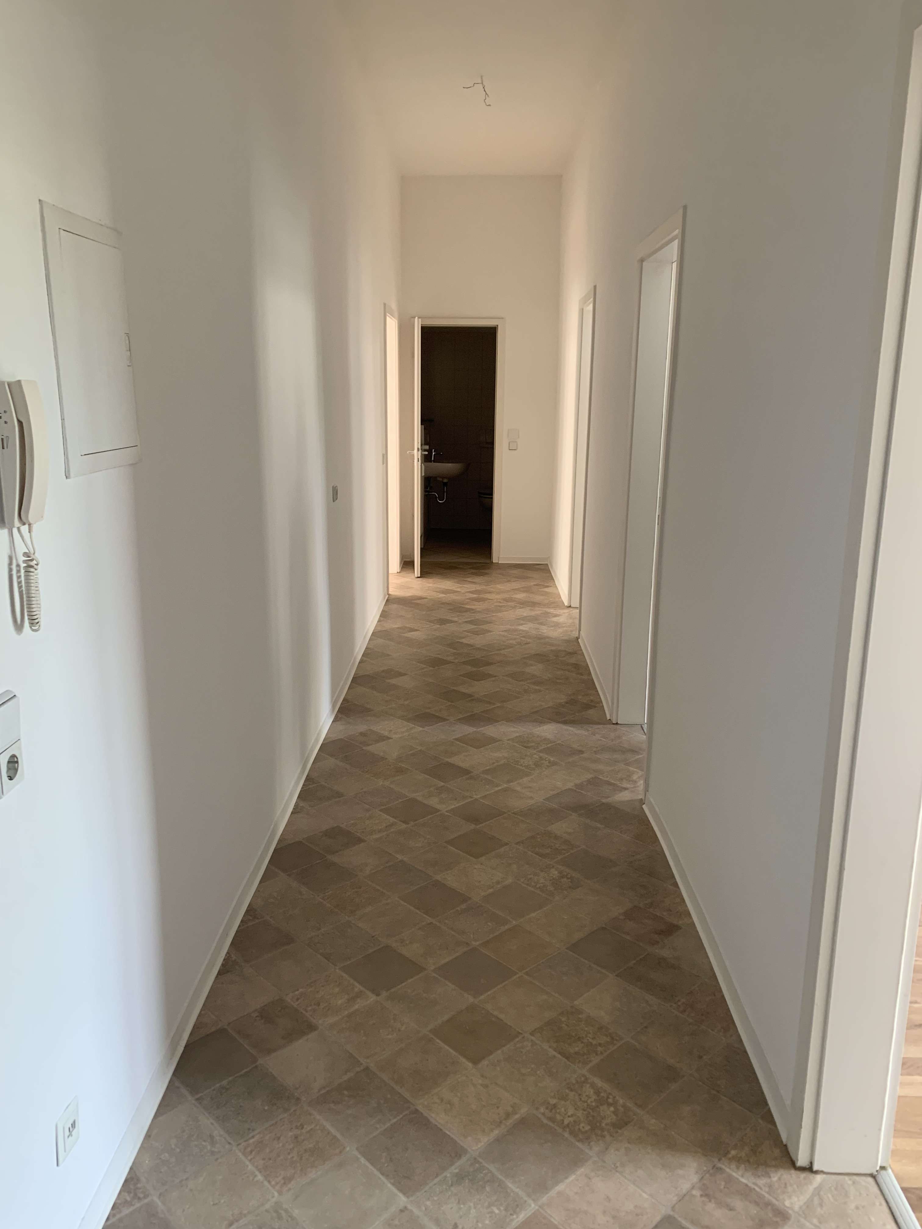 Thumbnail-Wohnung zum Mieten in Magdeburg 425,00 € 66.5 m²