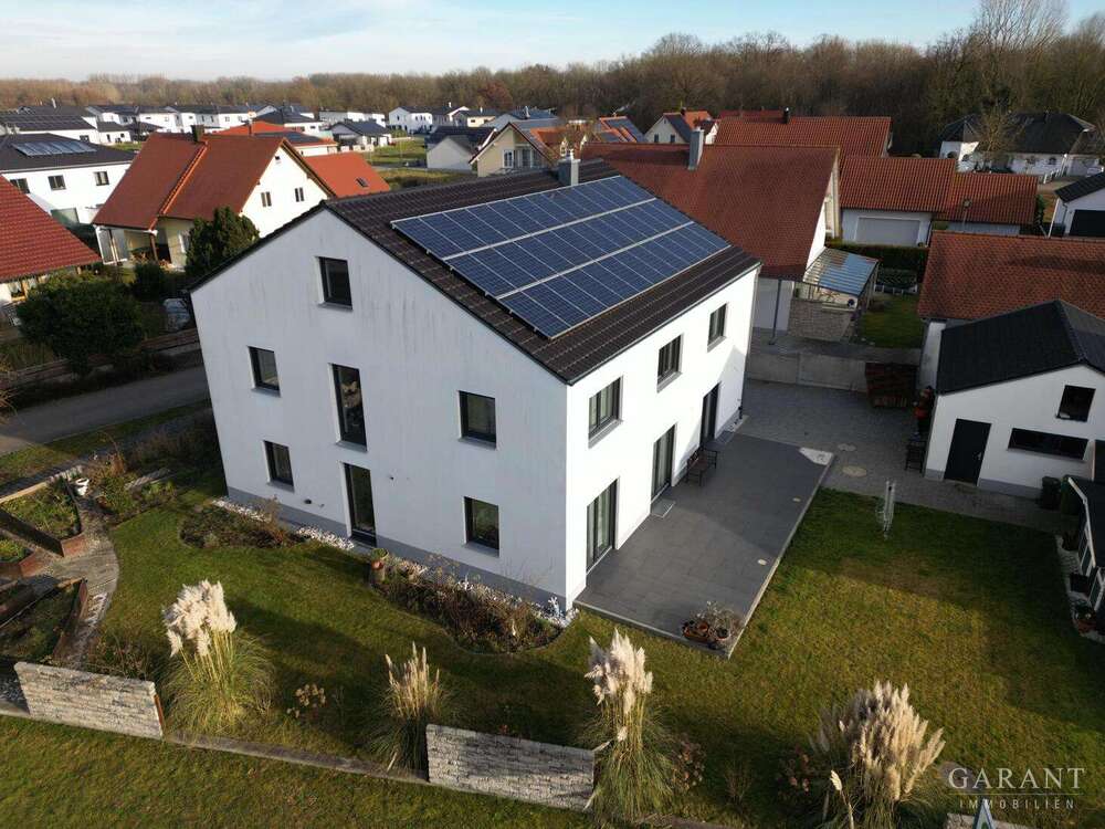 Thumbnail-Haus zum Kaufen in Pförring 1.098.600,00 € 277 m²