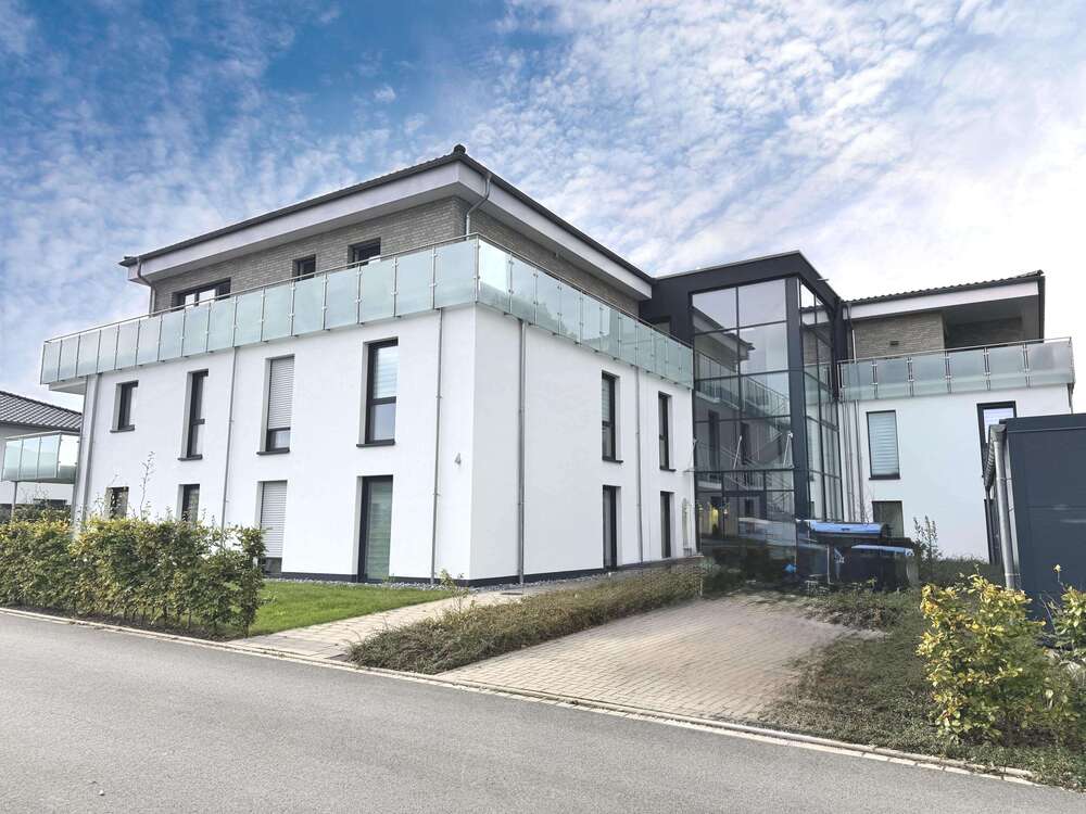 Thumbnail-Wohnung zum Kaufen in Herford 769.000,00 € 176.12 m²