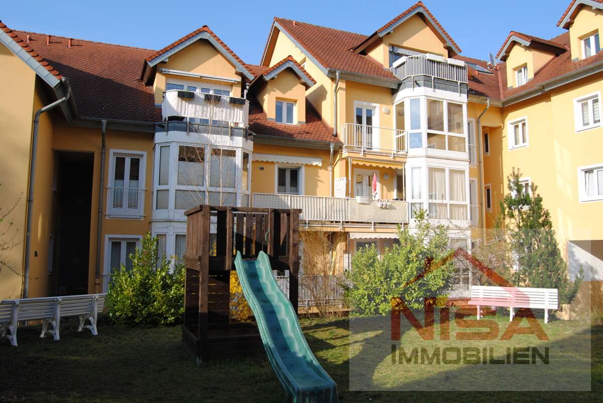 Thumbnail-Wohnung zum Kaufen in Köln Niehl 366.000,00 € 98 m²