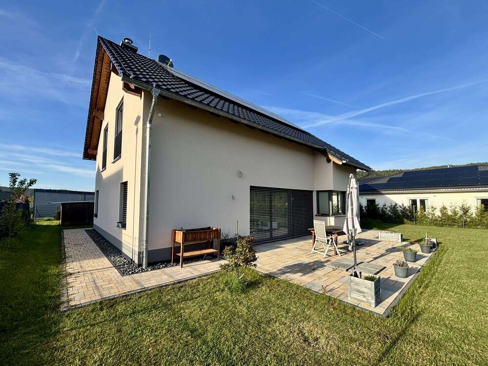 Thumbnail-Haus zum Kaufen in Naumburg 525.000,00 € 175 m²
