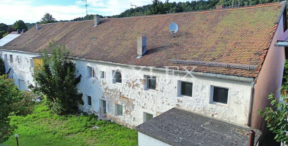 Thumbnail-Haus zum Kaufen in Vilshofen an der Donau 320.000,00 € 455 m²