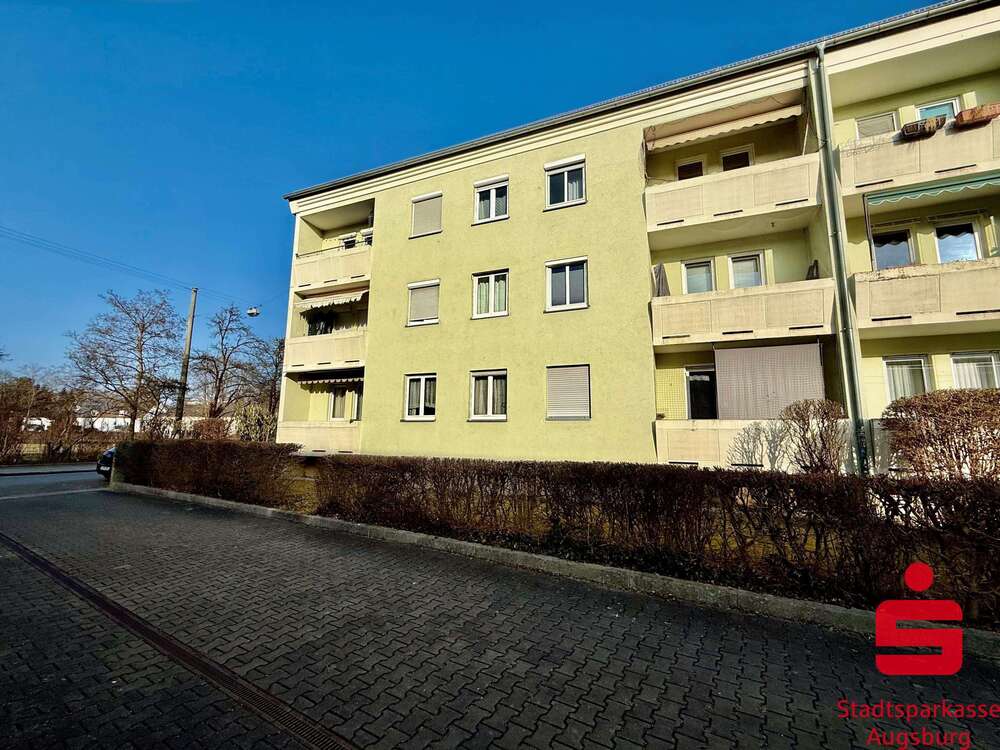 Thumbnail-Wohnung zum Kaufen in Augsburg 219.000,00 € 68.67 m²