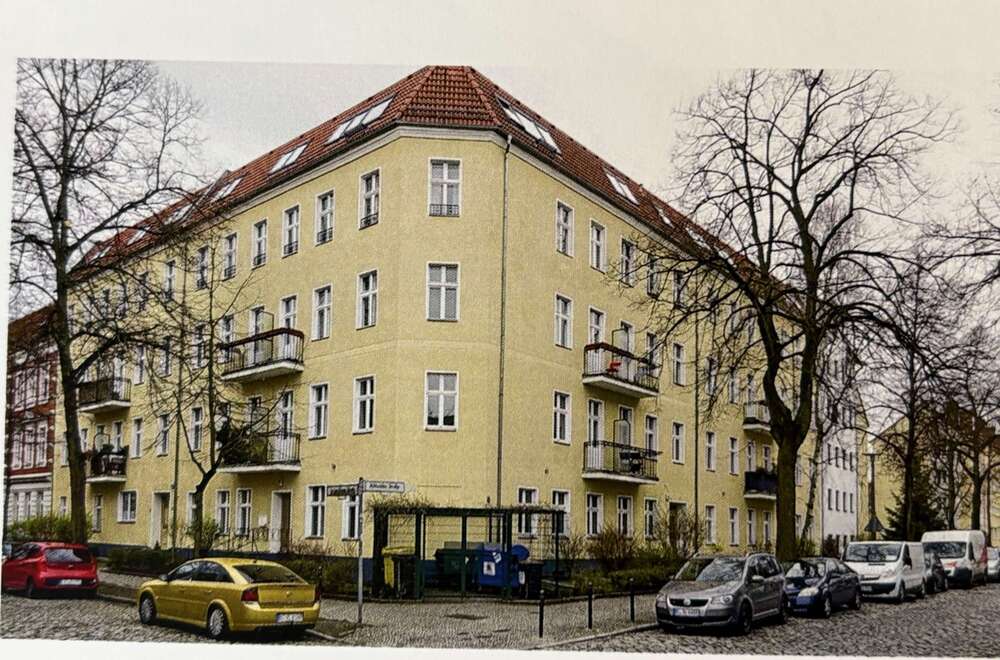 Thumbnail-Wohnung zum Kaufen in Berlin 442.000,00 € 107.23 m²