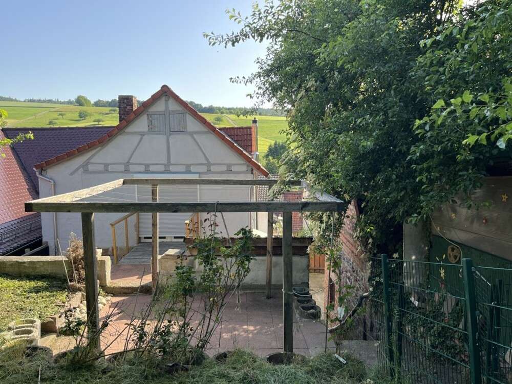 Thumbnail-Haus zum Kaufen in Lützelbach Breitenbrunn 210.000,00 € 90 m²