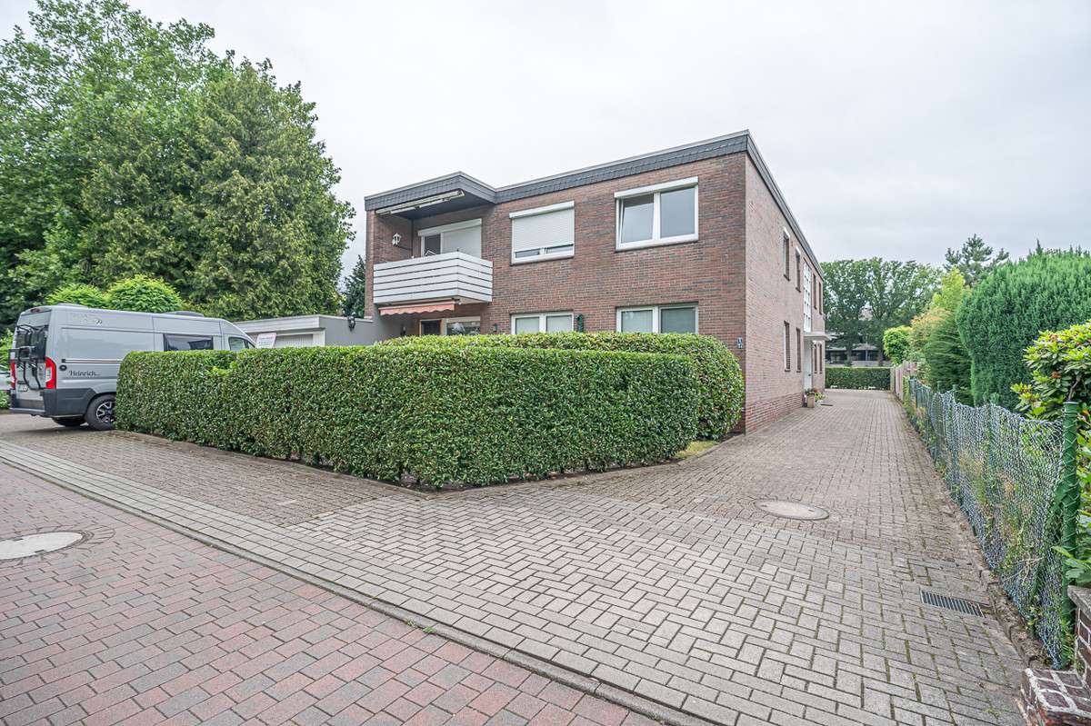 Thumbnail-Wohnung zum Kaufen in Bad Zwischenahn 135.000,00 € 39.31 m²