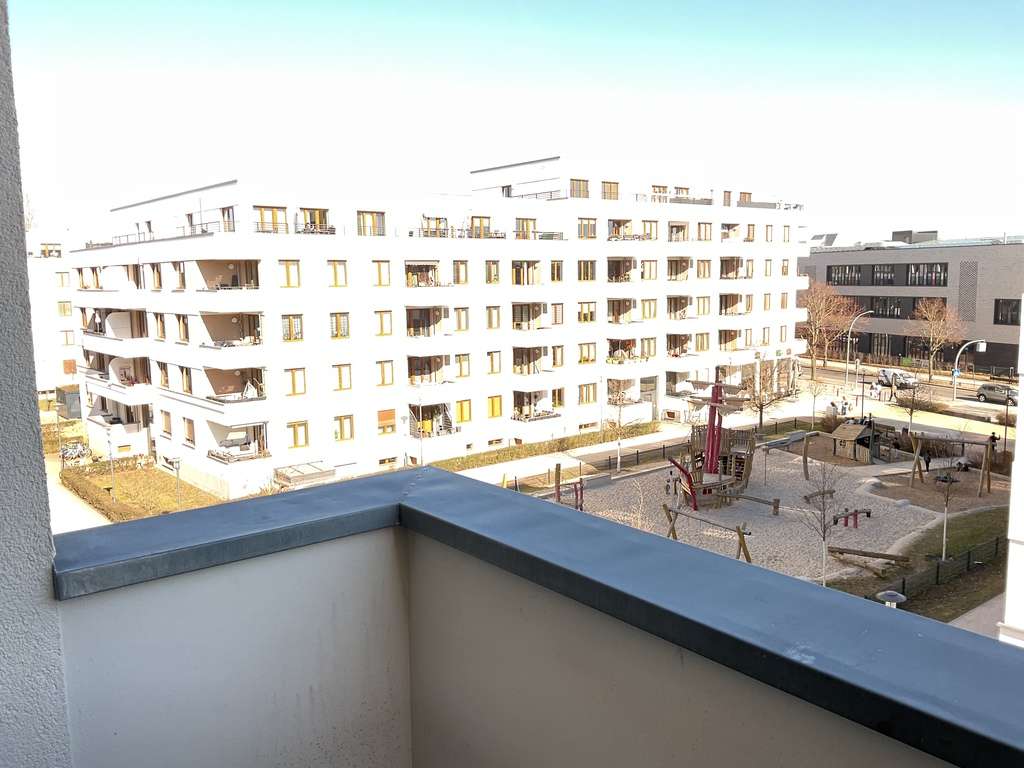 Thumbnail-Wohnung zum Mieten in Berlin 1.043,96 € 77.33 m²