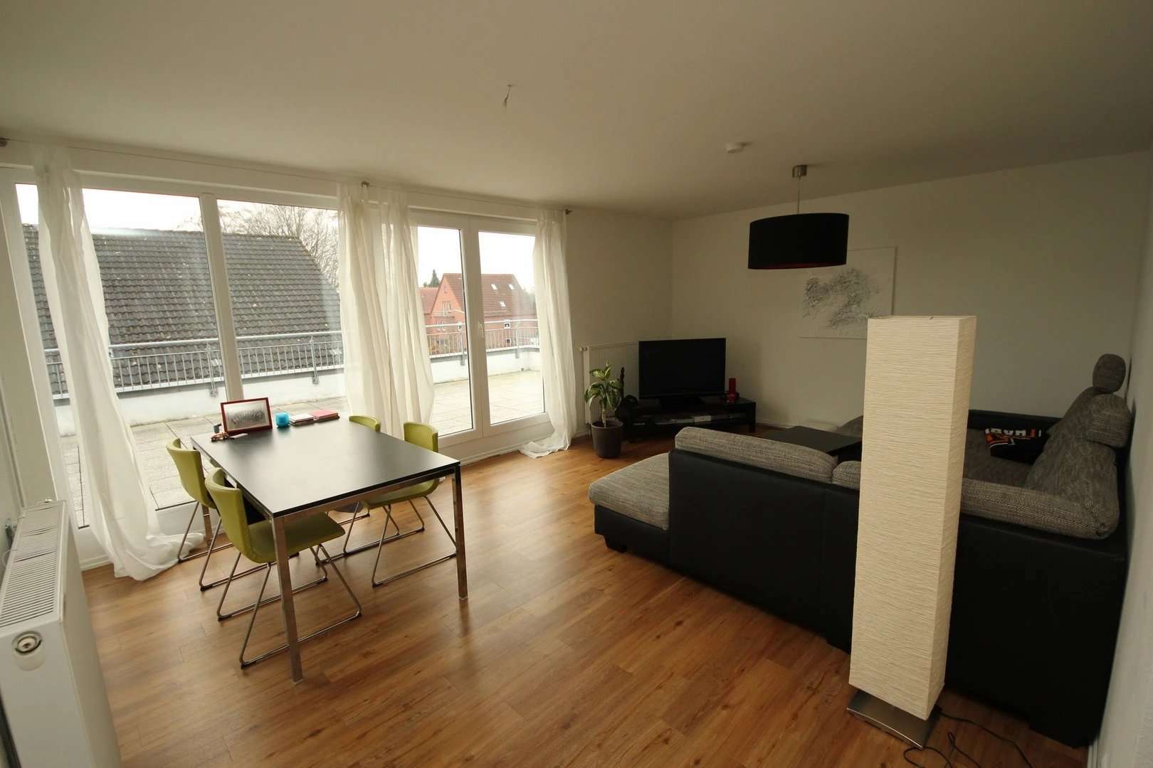 Thumbnail-Wohnung zum Mieten in Norderstedt 889,00 € 75 m²