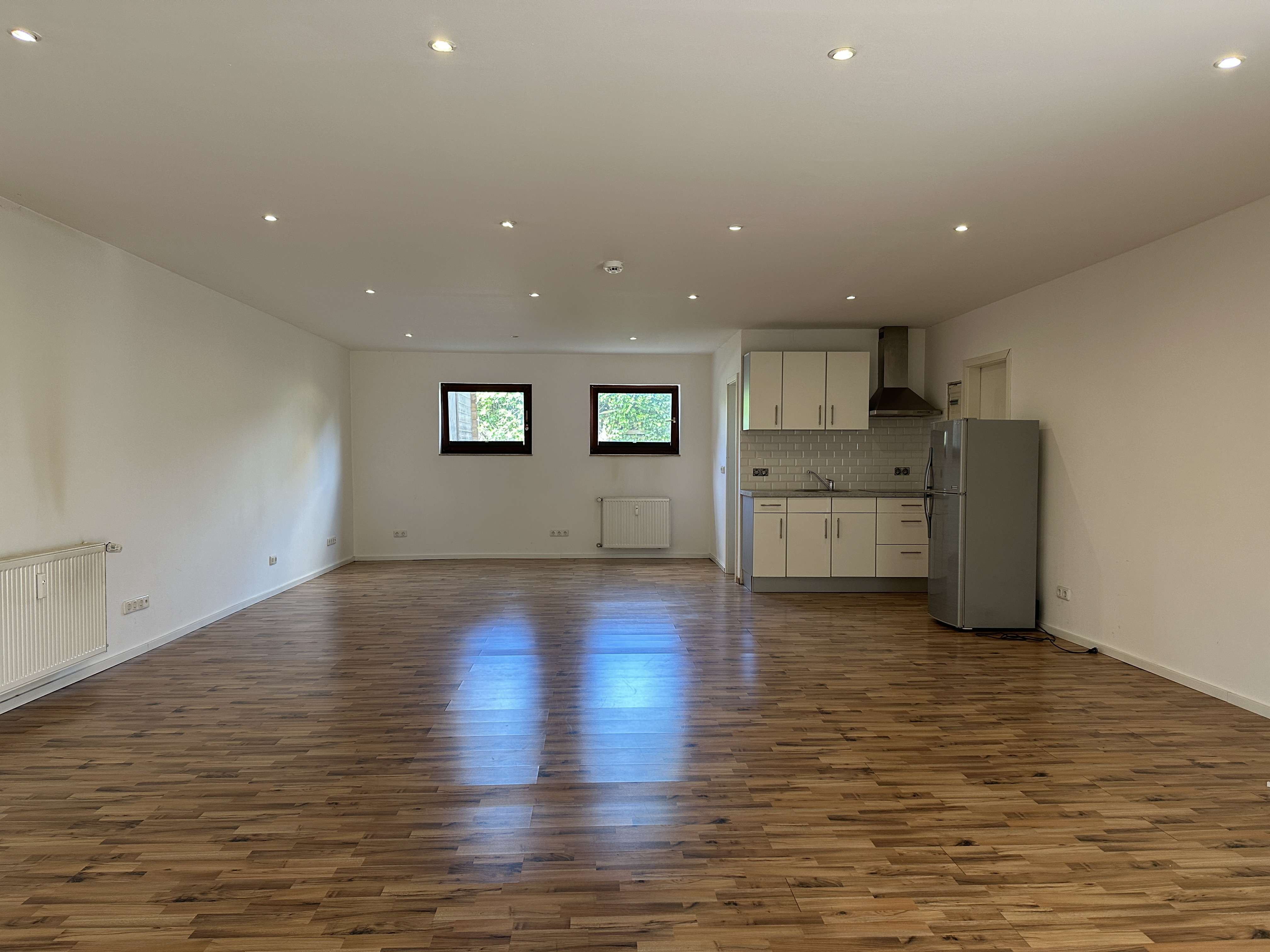 Thumbnail-Büro in Dreieichenhain 1.070,00 € 72 m²