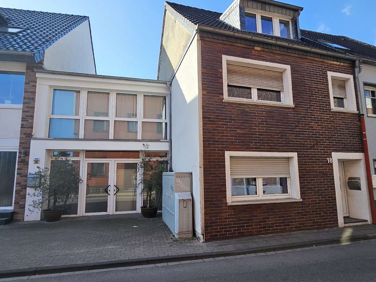 Thumbnail-Haus zum Kaufen in Krefeld 285.000,00 € 129 m²