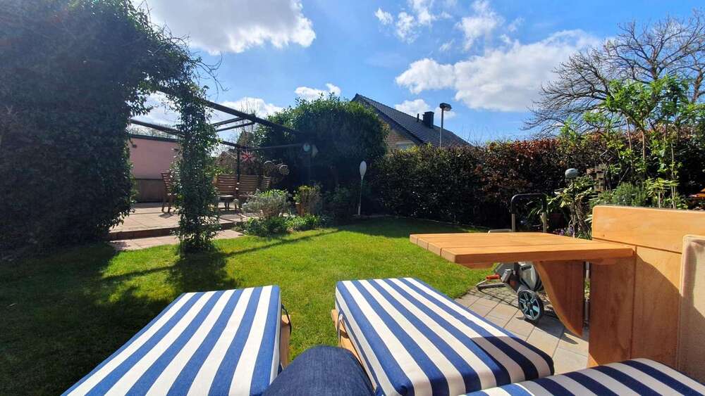 Thumbnail-Haus zum Kaufen in Köln Weiler 845.000,00 € 144 m²