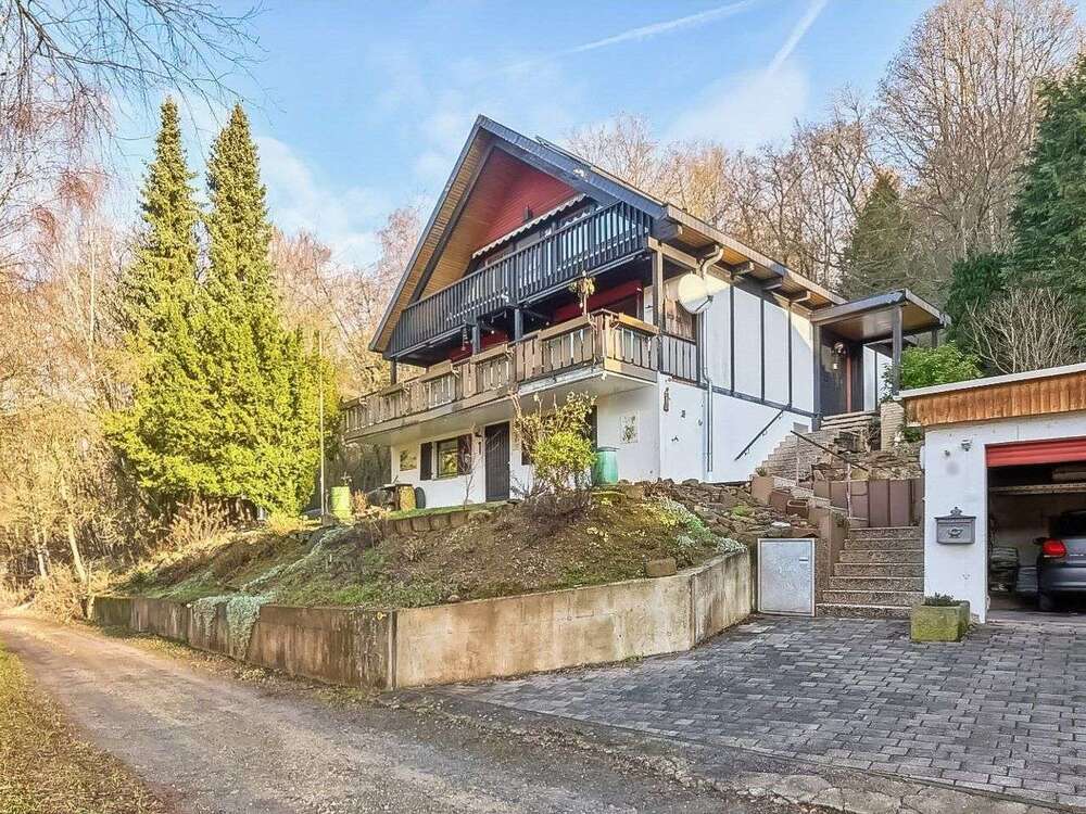 Thumbnail-Haus zum Kaufen in Hessisch Lichtenau 179.000,00 € 156.71 m²