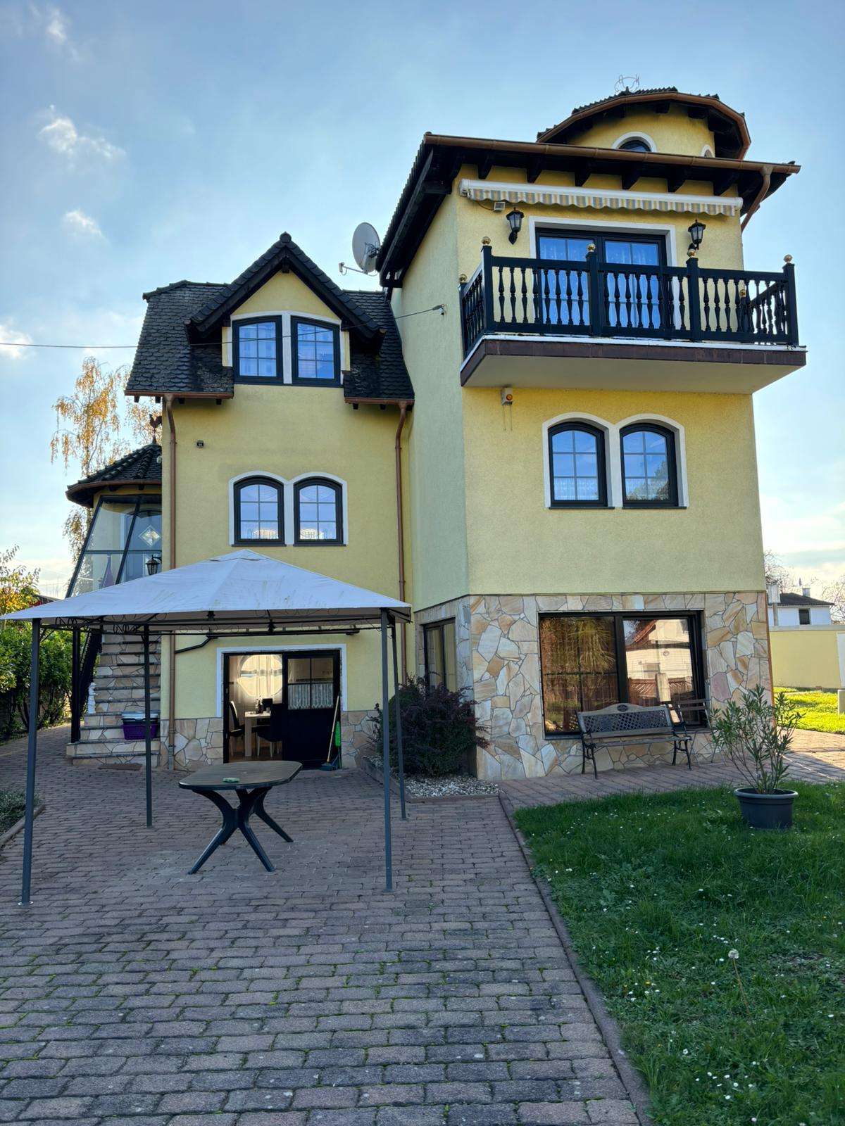 Thumbnail-Haus zum Kaufen in Eich 495.000,00 € 140 m²