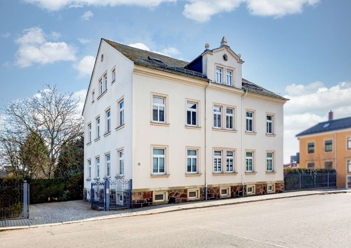 Thumbnail-Haus zum Kaufen in Limbach-Oberfrohna 459.000,00 € 359 m²
