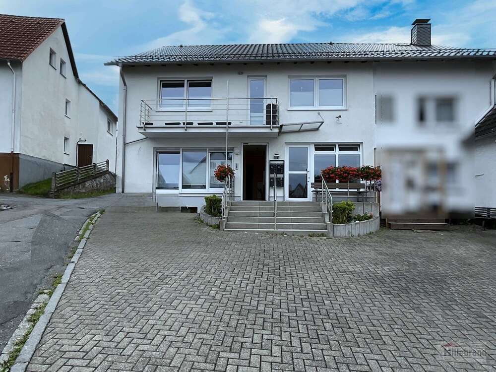 Thumbnail-Haus zum Kaufen in Brilon - Madfeld 350.000,00 € 263 m²