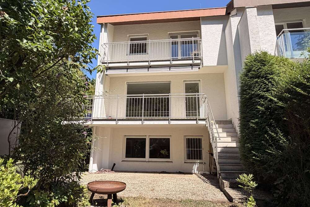 Thumbnail-Haus zum Kaufen in Stuttgart 949.000,00 € 157.7 m²