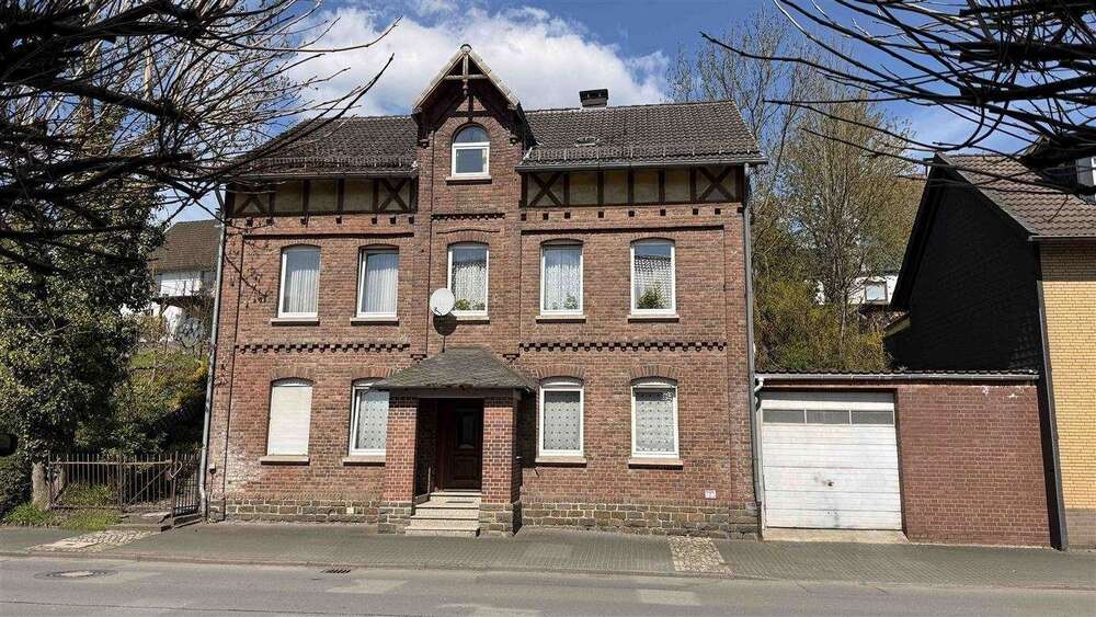 Thumbnail-Haus zum Kaufen in Morsbach , Sieg 115.000,00 € 127 m²