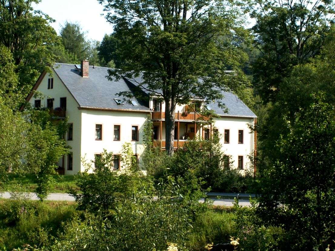 Thumbnail-Wohnung zum Mieten in Marienberg 298,43 € 52.82 m²