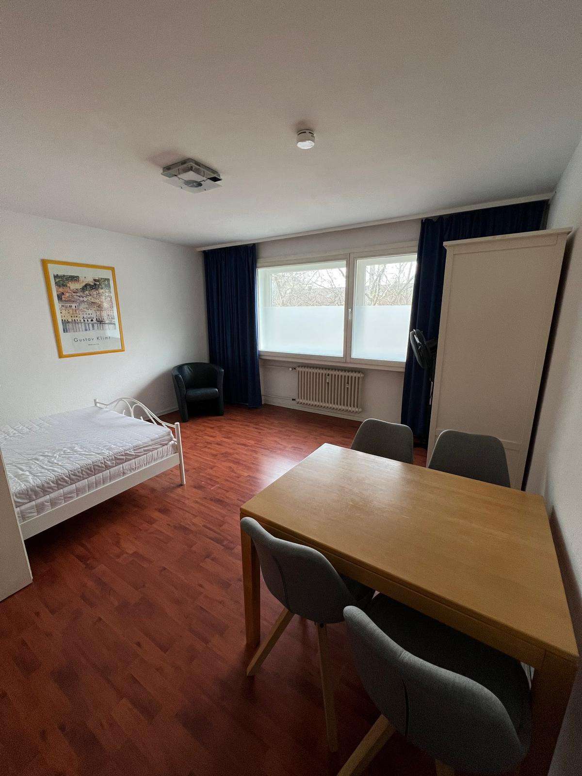 Thumbnail-Wohnung zum Kaufen in Düsseldorf 175.000,00 € 25 m²