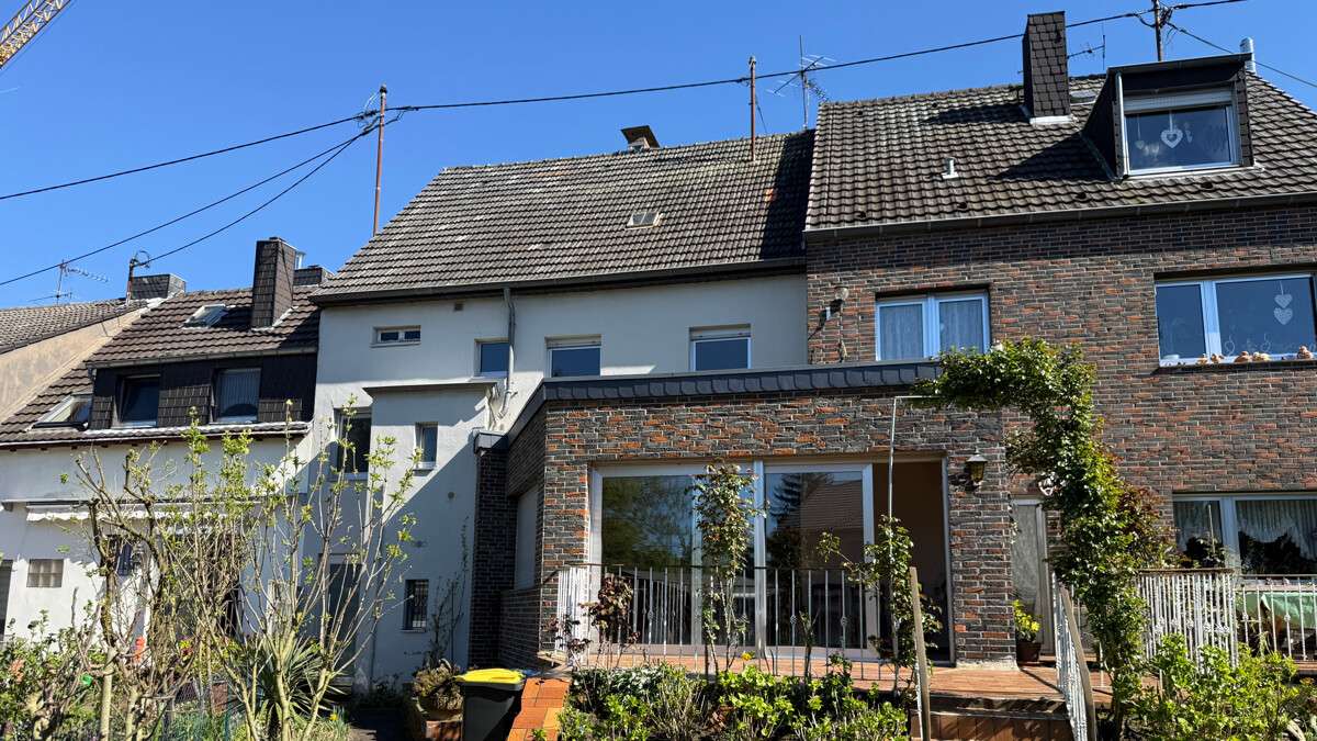 Thumbnail-Haus zum Kaufen in Köln Weiden 457.000,00 € 150 m²