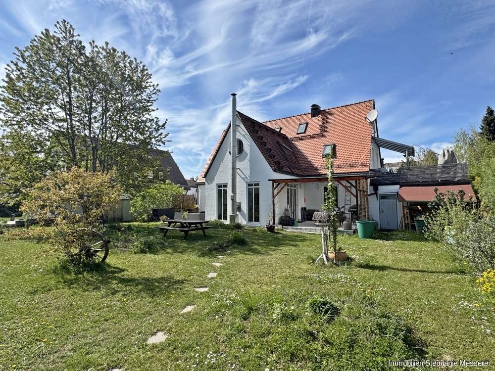 Thumbnail-Haus zum Kaufen in München 1.650.000,00 € 196.87 m²