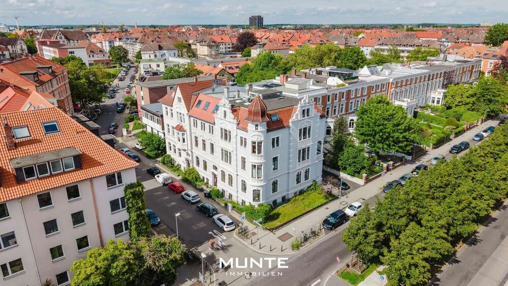 Thumbnail-Wohnung zum Kaufen in Braunschweig 1.980.000,00 € 247.5 m²